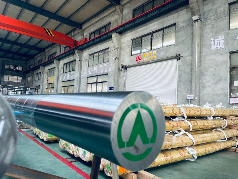Stainless steel round bars in the Sheye Metal workshop